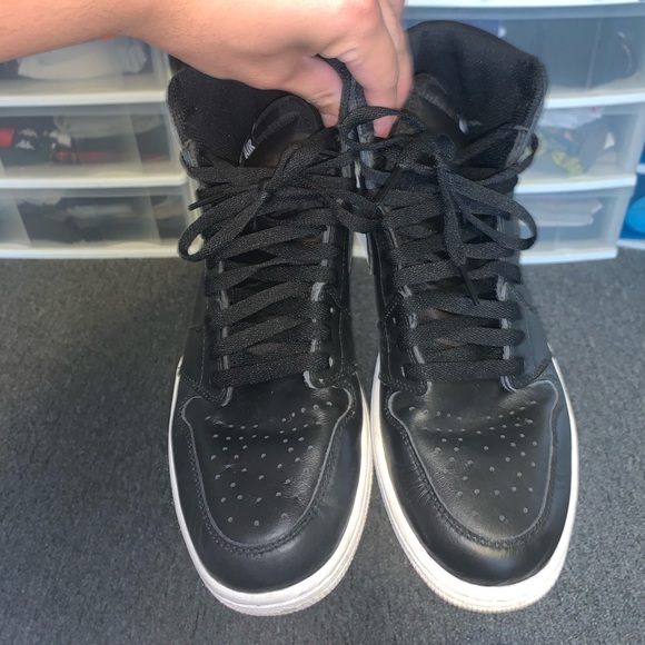 Air Jordan 1 size 9.5 - Picture 2 of 4